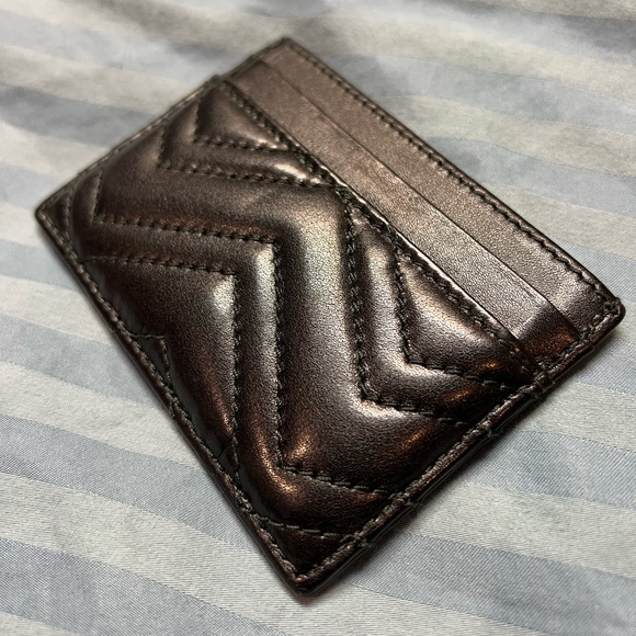 Gucci Marmont Card Holder - Picture 8 of 8